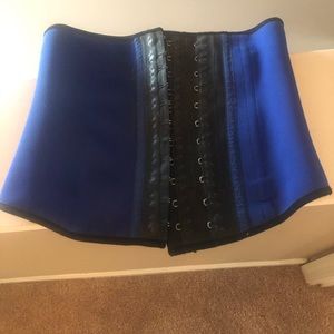 Waist Trainer